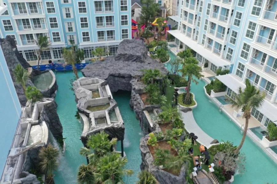 ขายดาวน์!! แกรนด์ ฟลอริด้า บีชฟร้อนท์ คอนโด รีสอร์ท พัทยา (จอมเทียน) คอนโดสวนน้ำ อลังการมาก จองเลย!!