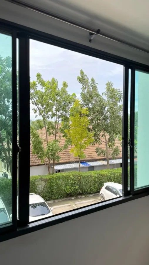 ขายด่วนๆ จี คอนโด ศรีราชา ตึก C ชั้น 2 บรรยากาศดี: วิวโปร่ง โล่งสบาย เงียบสงบ ซื้อเลย อย่าพลาด