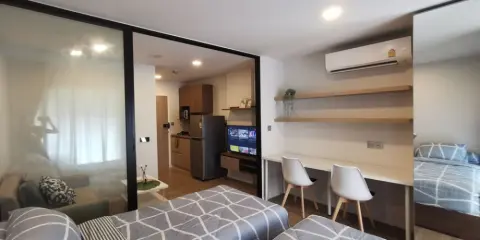 Kave​ town​ space​ ให้เช่า ชั้น​ 4​ ห้องใหญ่ ได้วิวสวนแจ่มๆ ภายในตกแต่งดีสุดๆ ไม่จองถือว่าพลาดมาก