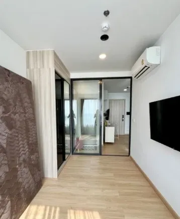 Selling Chewathai Kaset Nawamin, 17th floor. Spacious and airy room. Book now!