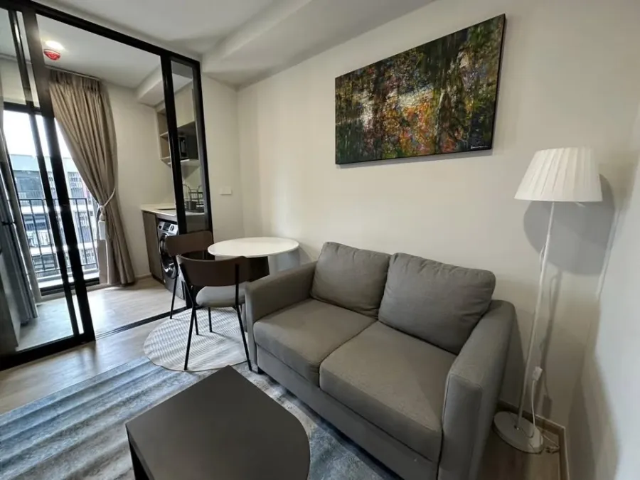 For rent Nue Core Khu Khot Station ห้องพร้อมอยู่ วิวสระว่ายน้ำ ชั้น 8 พร้อมความสงบ เสียงเงียบ จองเลย