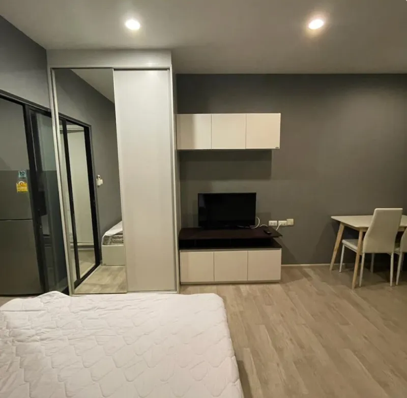 ให้เช่า Plum Condo Central Station ห้องน่าอยู่ มาพร้อมเฟอร์นิเจอร์ครบครัน วิวโล่ง ไม่บล็อค จองเลย