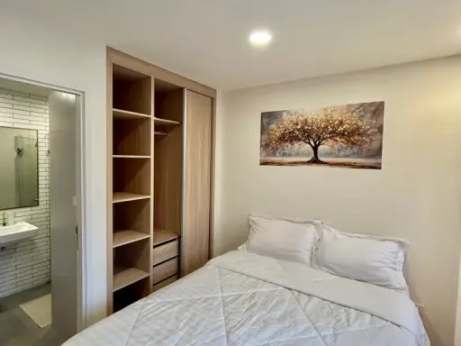 Beat Sukhumvit condo for rent, 8th floor. Nice unit, fully furnished. Book now!