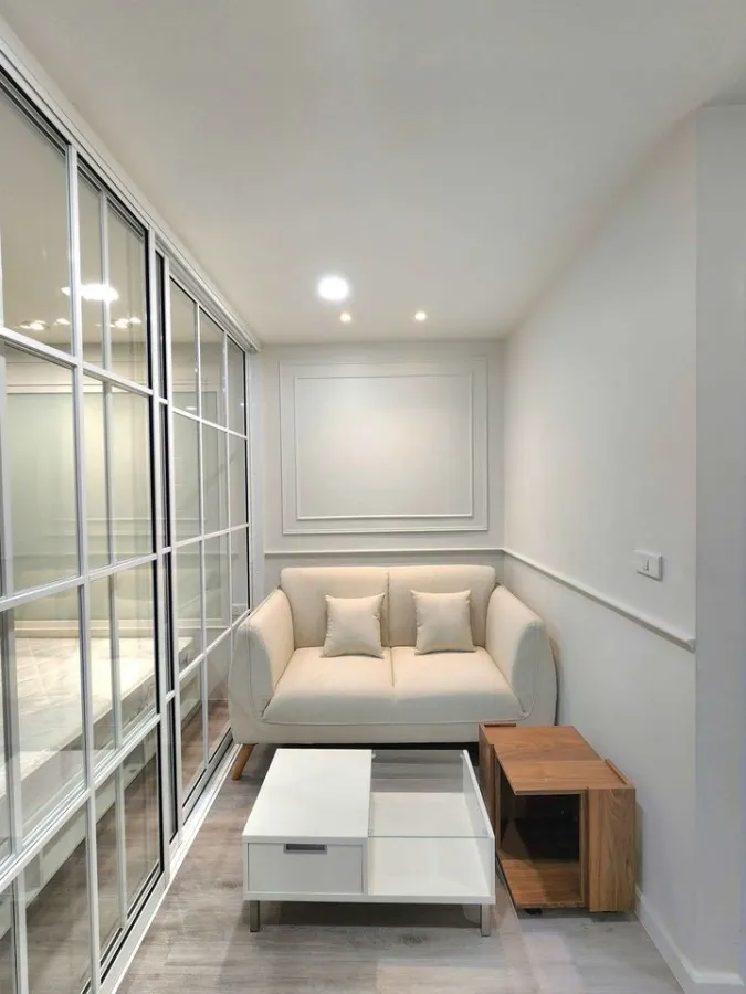 For rent, I-House Laguna Garden RCA, full facilities, huge built-in wardrobe