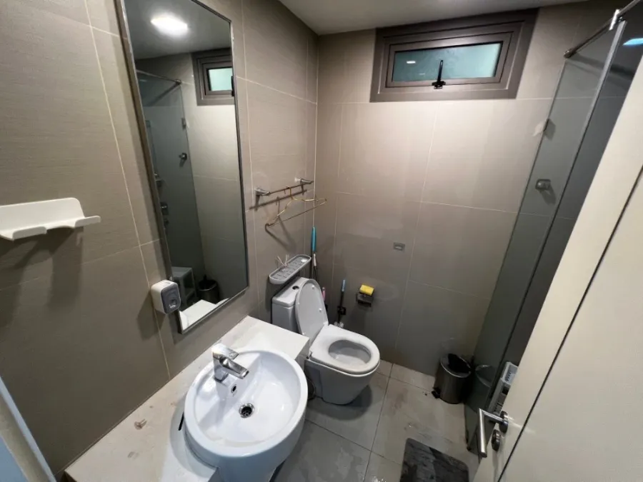 For sale: Star View, 19th floor, city view, 2 bedrooms, big sofa, very nice to sit on, great price, hurry and reserve quickly.
