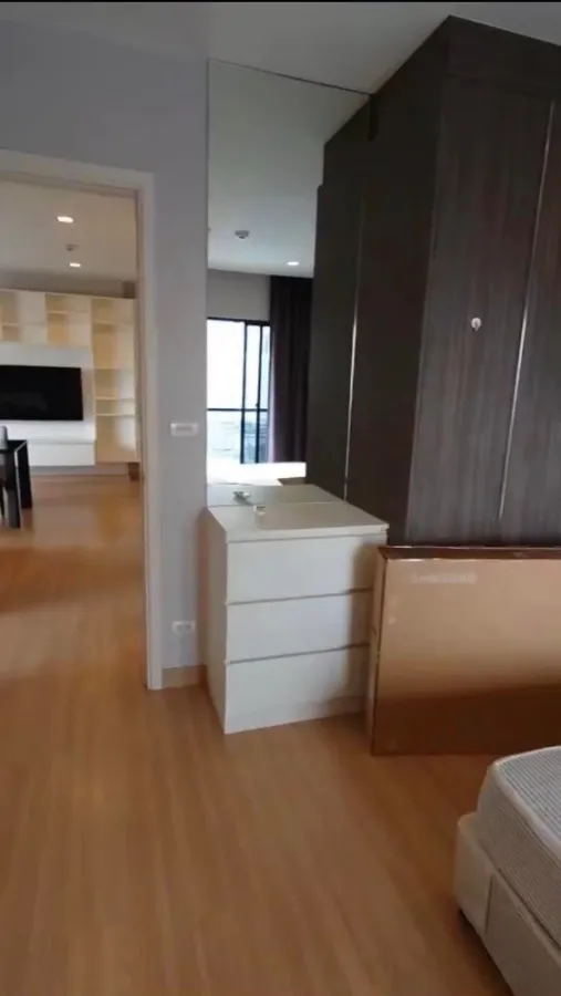 For sale Urbano Absolute Sathon-Taksin 2 bedrooms, fully furnished, book now, don't miss out.