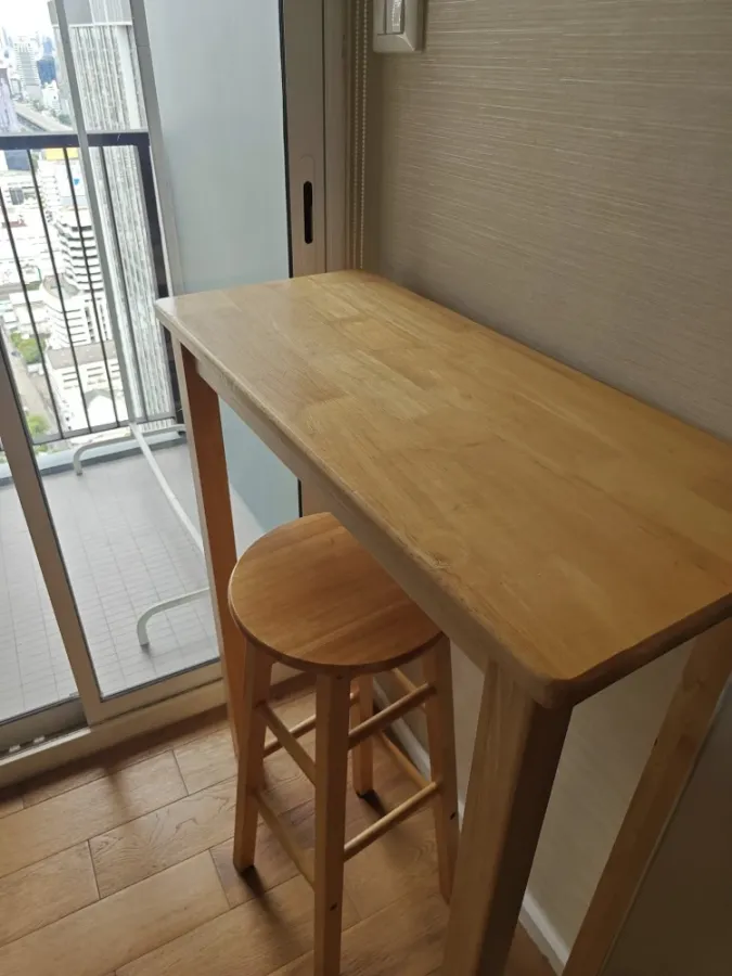 For sale, for rent!! Condo The Saint Residences, 32nd floor, Building C, convenient transportation, good price, hurry and book now!!