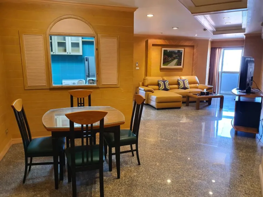 For rent, Witthayu Complex, 2 bedrooms, 2 bathrooms, ready to move in, can raise pets** Convenient transportation, don't wait!!