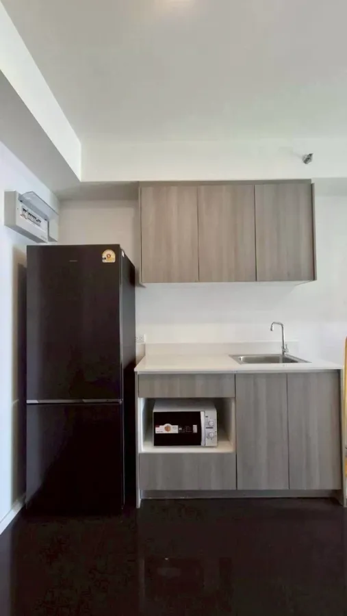 For sale or rent immediately! A Space Mega condo, well-partitioned units with separate zones. Book now, don't wait!