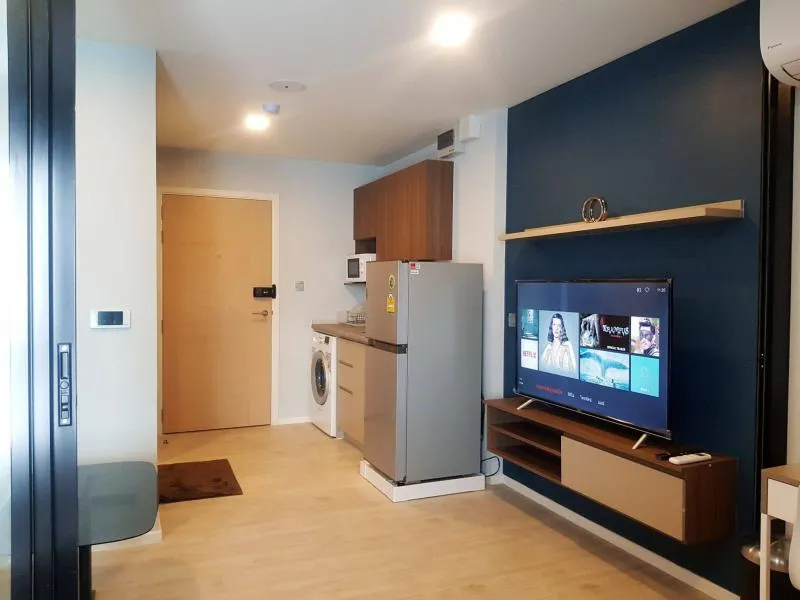 ให้เช่า Kave condo ม.กรุงเทพ ตึก C ชั้น 3 ตำแหน่งดี ไม่ติดลิฟต์ ห้องแต่งแบบเรียบหรู สนใจรีบเลย