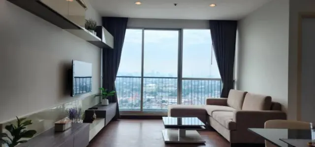 For rent Chewathai Interchange ห้องใหญ่อยู่สบาย พื้นที่ใช้สอยเยอะ ไม่จองแล้วจะเสียดายทีหลัง images