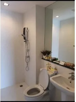 ให้เช่า คอนโดเดอะทรี อินเตอร์เชนจ์ 2 ห้องอน 2 ห้องน้ำ ขนาด 67 ตรม ชั้น 27 เฟอร์ครบ รีบจองด่วน