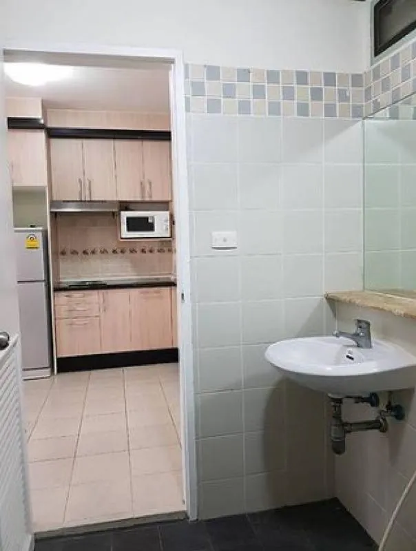 express!! For Rent The Parkland Bangna 1 bed 1 bath 6th floor fully furnished ready to move in Do not miss !!