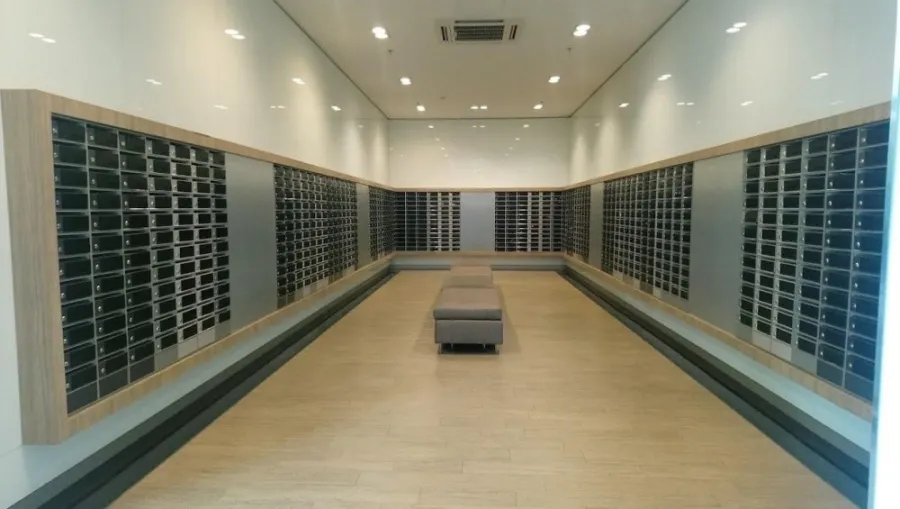Condo for sale or rent, Ideo Sathorn-Tha Phra, corner room, private, swimming pool view. Don't delay.