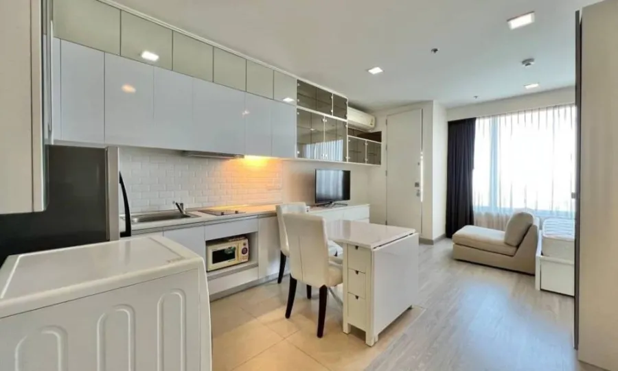 Condo for sale, Vantage Ratchavipha, high floor, beautiful view, fully furnished, near BTS Ratchayothin.