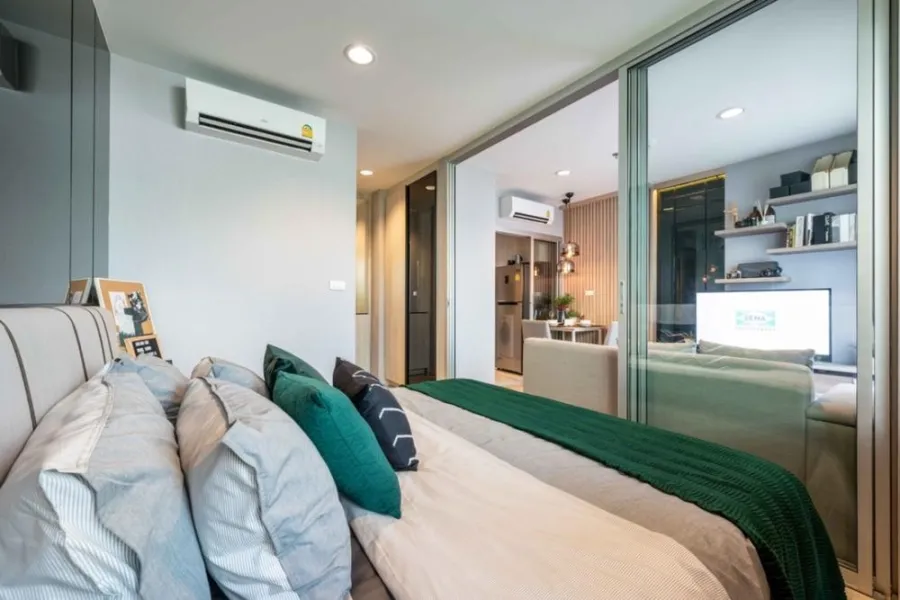 Condo for sale, Niche Mono Chaengwattana, connected to 5 train lines, near BTS Si Rat Station, only 120 m. Hurry up to reserve!