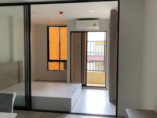 ให้เช่า Plum condo สะพานใหม่ สเตชั่น ชั้น 8 ตึก B ห้องติดวิวสระว่ายน้ำ เฟอร์นิเจอร์ ครบ พร้อมเข้าอยู่