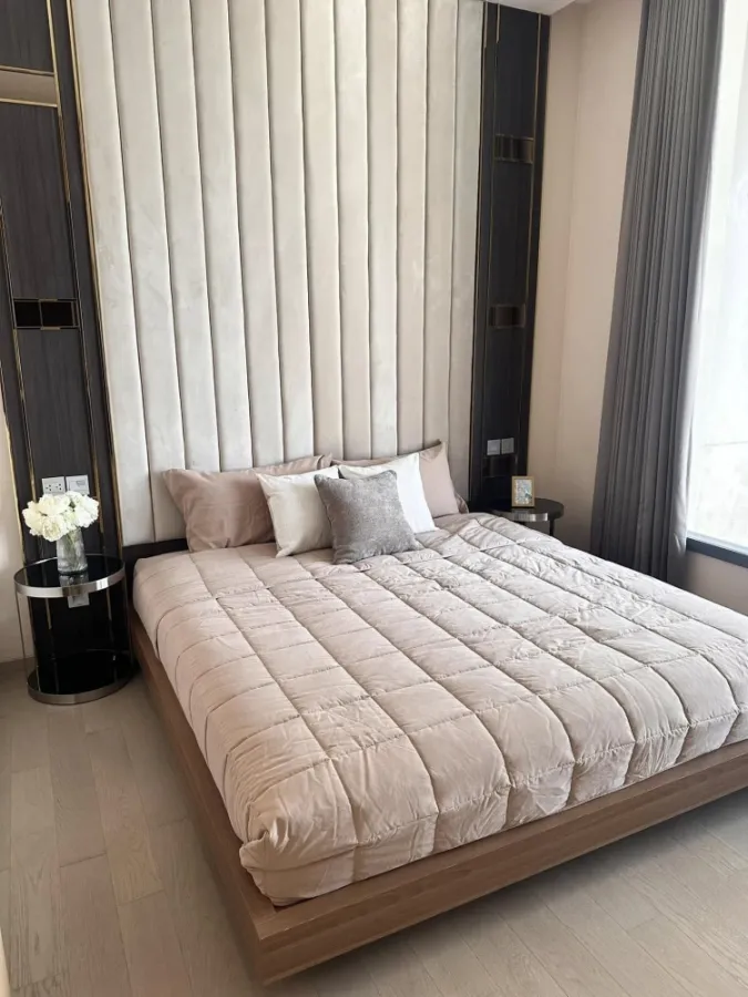 For rent: THE ESSE ASOKE, decorated in a timeless style, magnificent, elegant, high floor with a stunning view, hurry and grab it now!