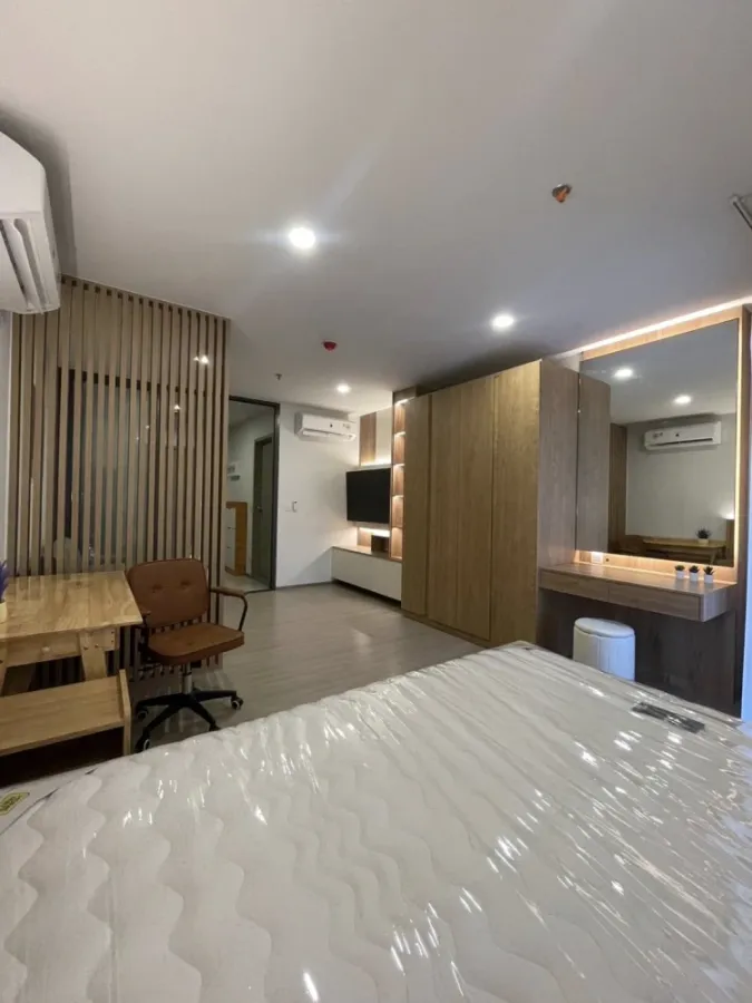 ให้เช่า Aspire Sukhumvit - Rama 4 ชั้น 10 วิวหันออกข้างนอก ไม่มีตึกสูงบัง พร้อมเฟอร์บิวท์อินสุดเริ่ด ห้ามพลาด