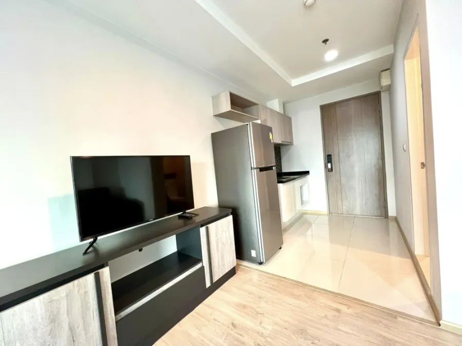 For rent, Fuse Miti Ratchada-Sutthisan, north direction, not hot, beautiful view, comfortable, big bed, sofa bed, hurry and grab it.