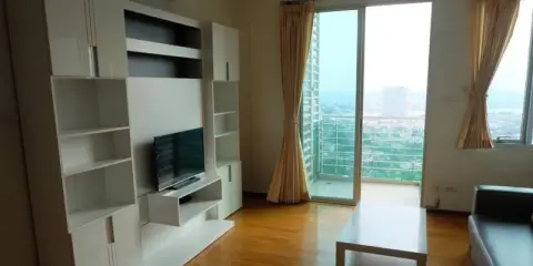 ให้เช่า Villa Sathorn ห้องสตูดิโอตกแต่งสวยๆพร้อมเข้าอยู่ ชั้น32 วิวเลิศๆ รีบจองเลย พลาดแล้วจะเสียใจ