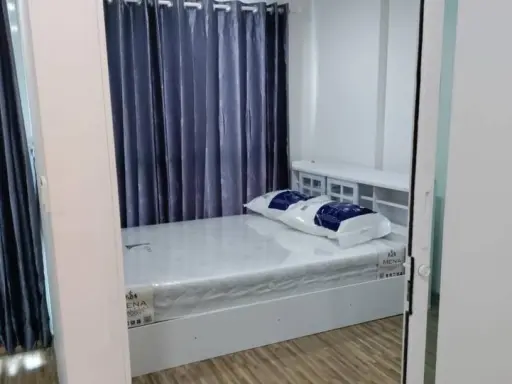For rent: The Iris Bangyai, fully furnished, ready for you to move in, just drag your bags and move in.