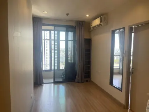 Condo for sale, Ideo Mobi Phayathai, complete set of facilities, reasonable price, miss it and you will regret it.