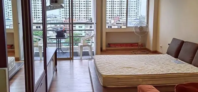 ขาย คอนโด ป.ธนา ทาวเวอร์ ห้องสตูดิโอ สิ่งอำนวยความสะดวกครบ ราคาเป็นกันเอง วิวดี ไม่บล็อก จองเลย images
