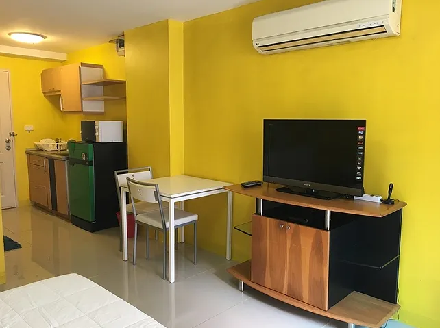 Condo for rent, Prima Srinakarin, size 30 sq.m., 5th floor, convenient transportation, near the mall, move now, do not hesitate.