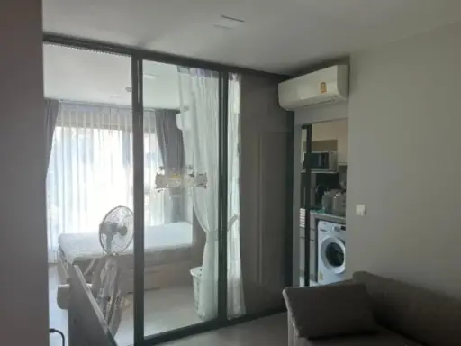For sale: The Privacy S101, 4th floor, fully furnished, nice to live in. If you're interested in owning one, hurry and reserve it. Don't miss out!