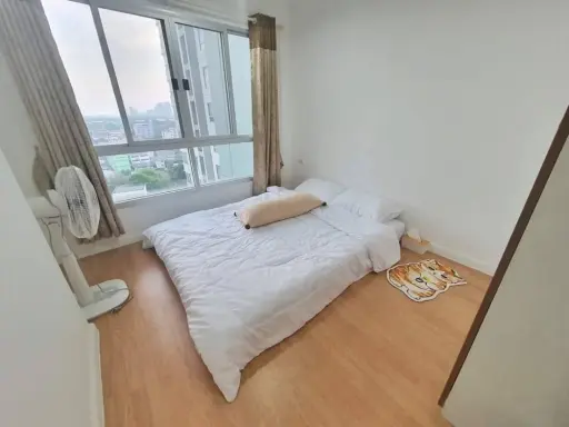 Condo for sale, Lumpini Ville Chaeng Watthana-Pak Kret, 12A floor, separated room, with built-in furniture. Don't wait.