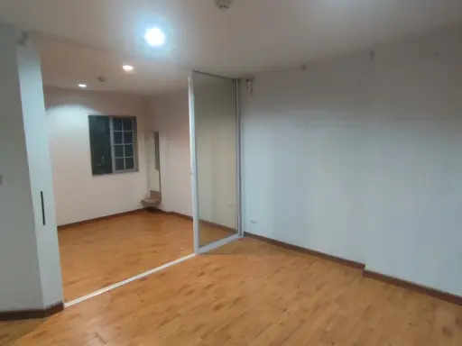 Condo for rent: Tulip Square Omnoi, empty room, reasonable price. Room decorating lovers shouldn't miss this.