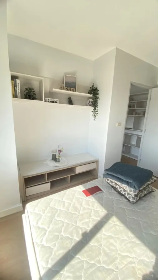 For rent: My Condo Sukhumvit 81, room ready to move in. Complete set of furniture, minimalist, minimalist, reserve quickly.