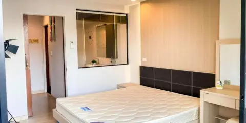 ขายจ้า!! I-ZEN Condominium ราคาถูกมาก กับขนาดห้อง และทำเลนี้ โอ้ยยยยยย ซื้อเหอะ คุ้มค่าปังปุริเย่!!