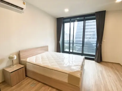 For rent XT Phayathai, white tone, clean, very comfortable to the eyes, very comfortable sofa, just bring one bag and move in. images
