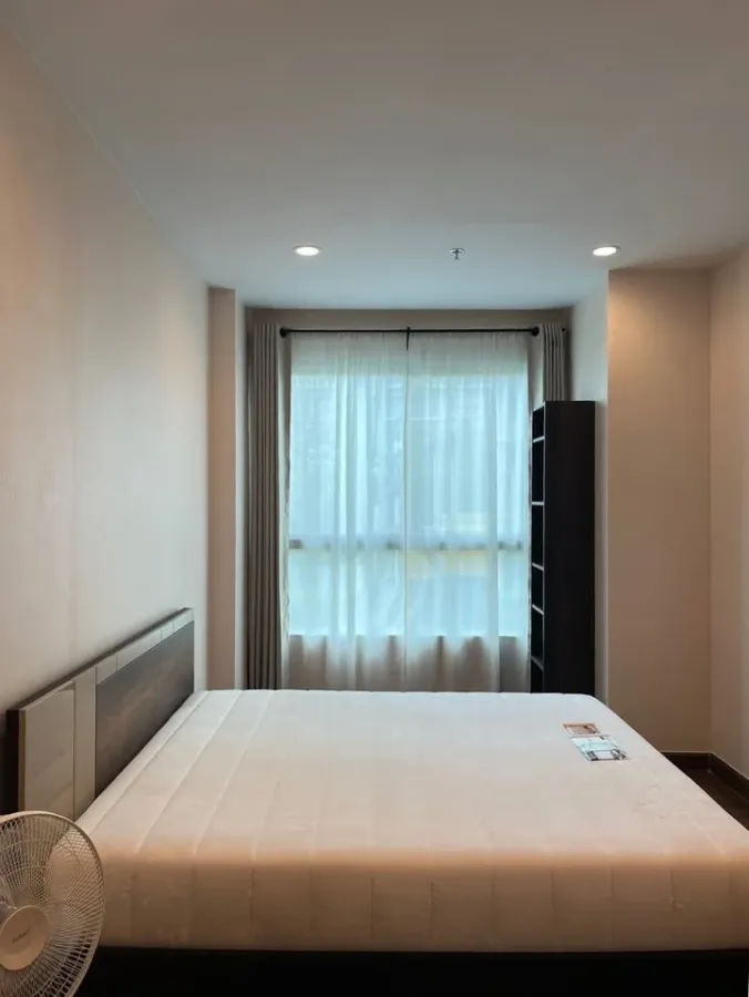 ขายคอนโด ศุภาลัย ไลท์ สาทร-เจริญราษฎร์ ห้องนอน 1 ห้องน้ำ ชั้น 5 วิวสวนร่มรื่น ไม่ร้อน ซื้อเลย