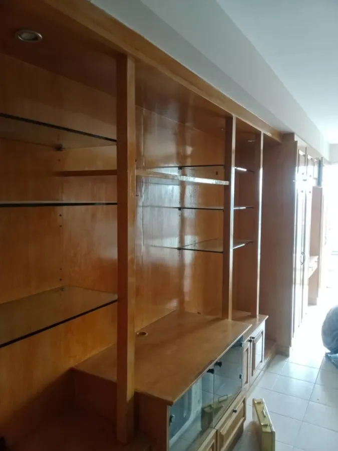 Condo for rent, Supalai Park Phahonyothin 21, has balcony, ready to move in. Complete electrical appliances