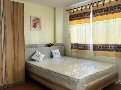 Condo for rent, Lumpini Condo Town Rattanathibet, studio room, 6th floor. Great height, amazing price! Book now!