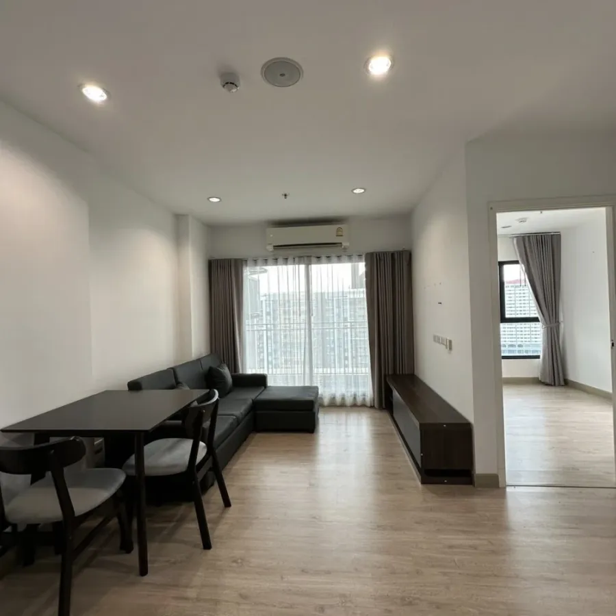 ให้เช่า Thana Astoria 2 ห้องนอน พื้นที่ใช้สอยเยอะ เฟอร์ครบครัน ในทำเลสุดปัง จองเลย