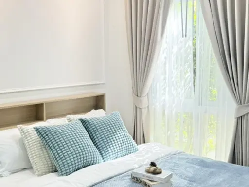 For sale: Plum Condo Chaengwattana Station, corner room, private, fully furnished, reserve now, urgently.