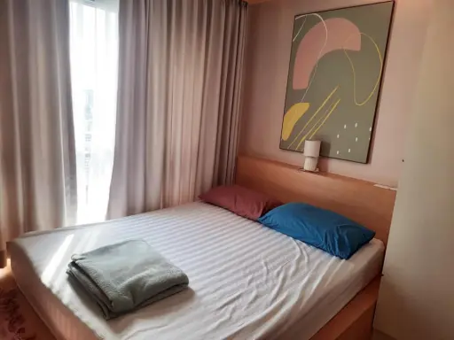 For rent, Aspire Ngamwongwan, minimal style room, soft tones, complete electrical appliances Whoever misses this room will regret it.