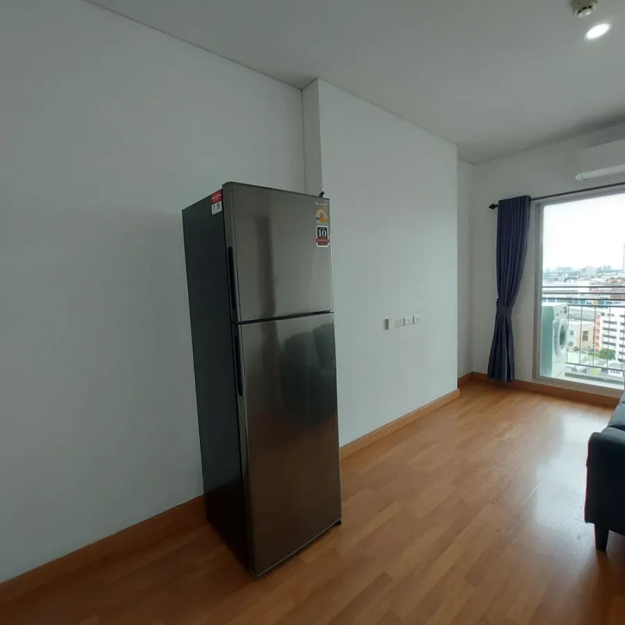 For sale, for rent, Lumpini Place Ratchada-Sathu, room size 28 sq m., 14th floor, clean room, spacious, very comfortable, hurry and book now.