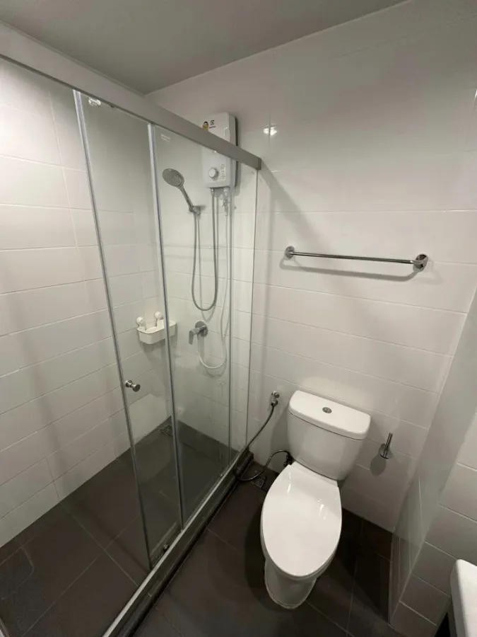 For rent: Common TU, built-in furniture, fully decorated, just bring your bags and move in immediately. Book now, don't miss out.