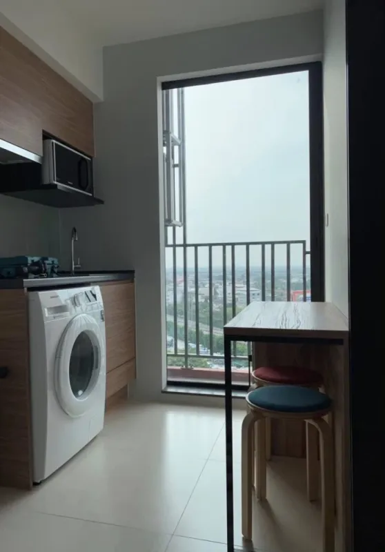 ให้เช่า Brix Condominium ห้องพร้อมอยู่ สิ่งอำนวยความสะดวกครบครัน มาจับมาจองได้แล้ววันนี้ อย่าพลาด