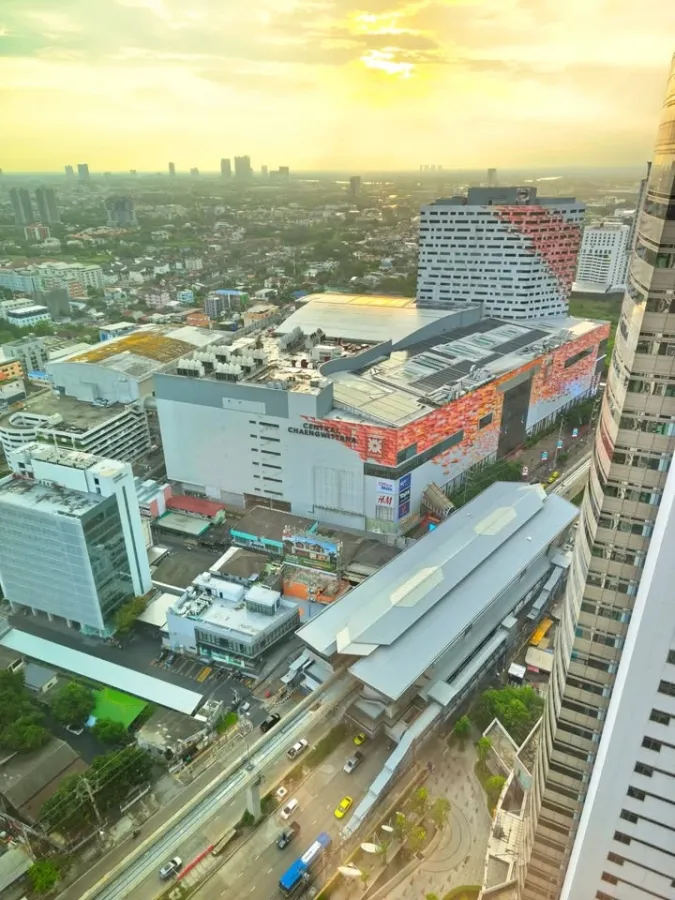 ให้เช่า Astro Condominium ห้องกว้างพื้นที่ใช้สอยเยอะ ตกแต่งสวยคุมโทน เฟอร์ครบครัน จองเลย