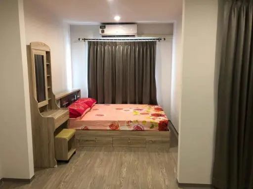 For rent, Regent Home Sukhumvit 97/1, fully furnished, with washing machine near bts first come first served.