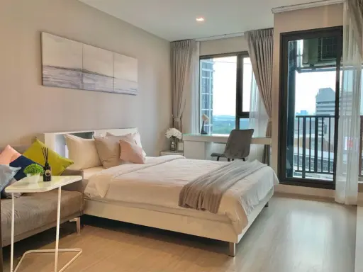 For rent Life Ladprao, beautiful room, good price, comes with full facilities