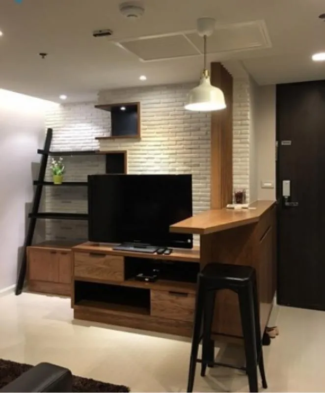 Condo for rent Haus 23 Ratchada-Ladprao. East and South, large balcony, built-in furniture