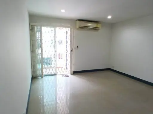 ขายด่วนๆ Regent Home 7/1 Bangna ห้องเปล่า ราคาไม่แรง สายแต่งห้อง ไม่ควรพลาดเด็ดขาด images