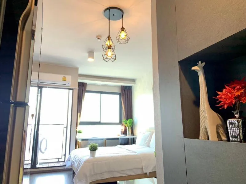Urgent for rent !! Ideo Sukhumvit 93 Condo, corner unit, high floor, good location, close to the source of food, don't miss !!